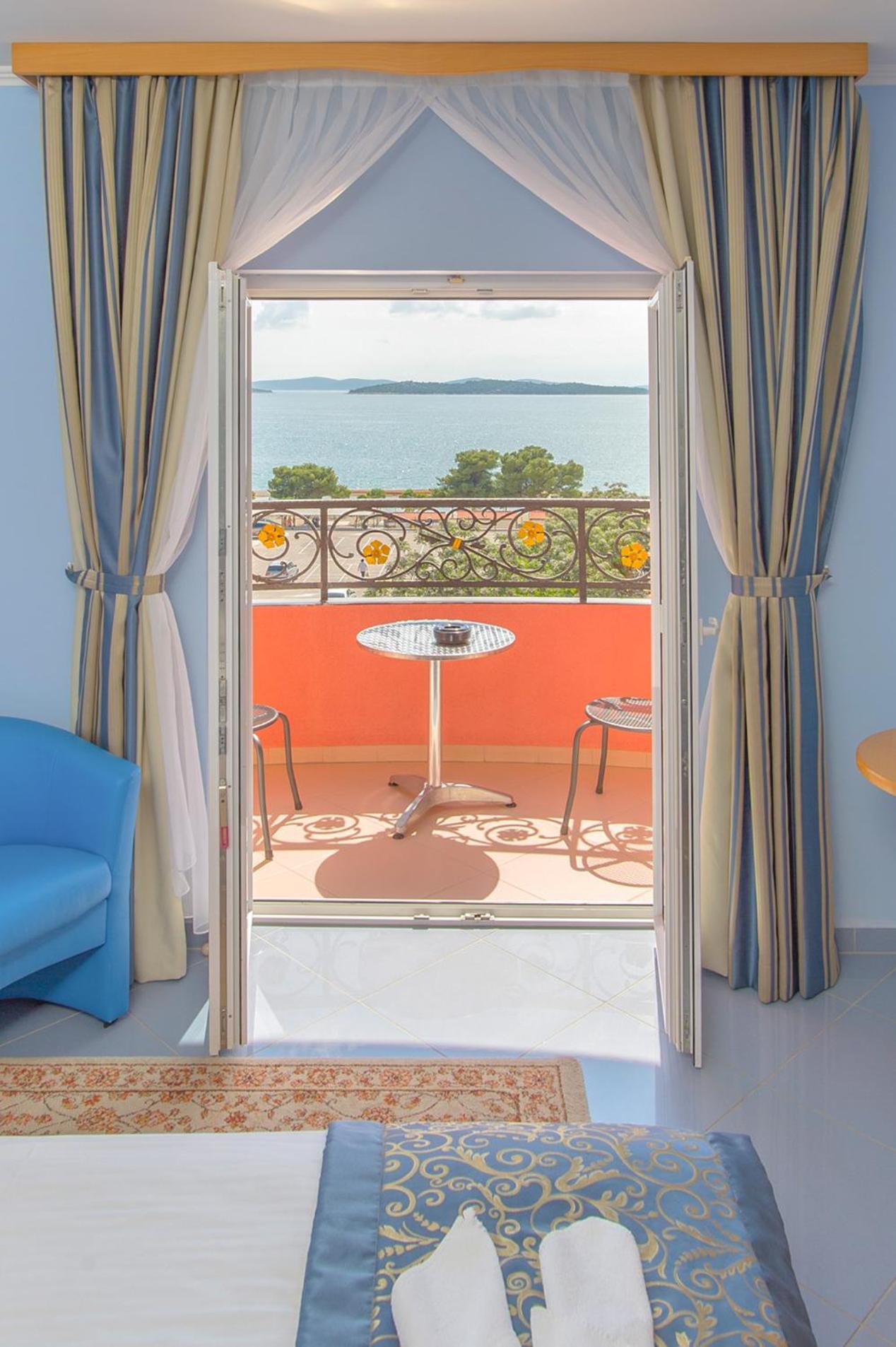 Hotel Miramare Vodice Eksteriør billede