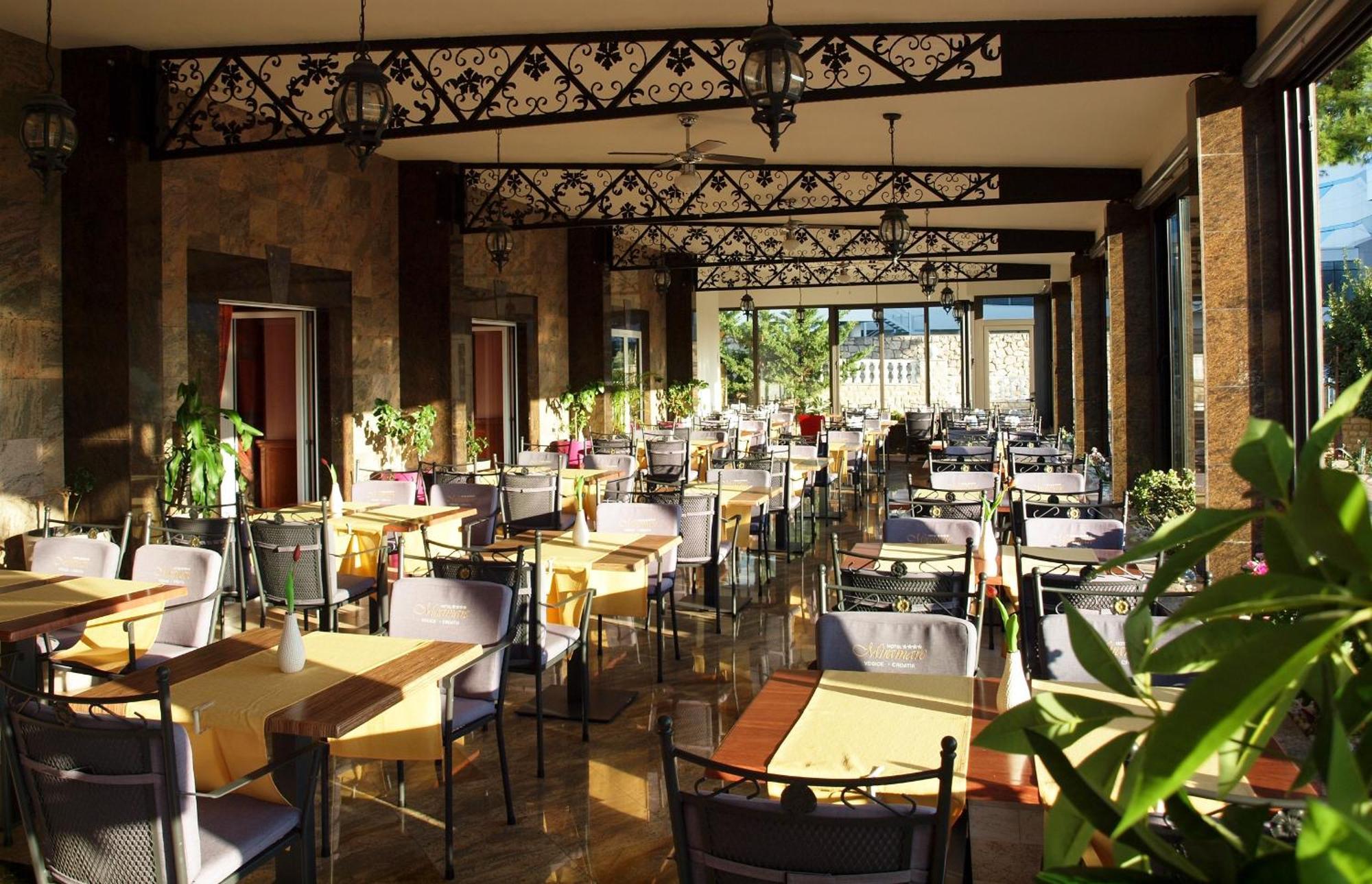 Hotel Miramare Vodice Eksteriør billede